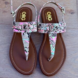 GBG Los Angeles Sandals snakeskin-style print size 8 NWOT 🩷